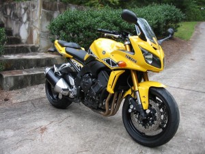 FZ1 Front Quarter