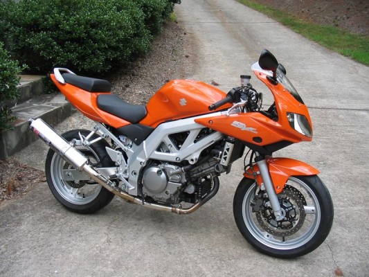 03 SV650S in Lamborghini Orange