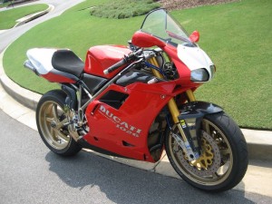 Ducati 916 