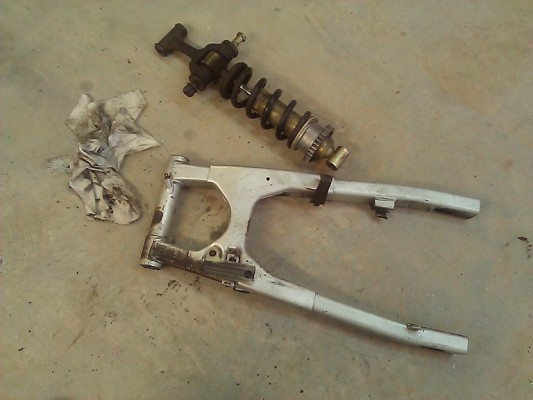 swingarm apart