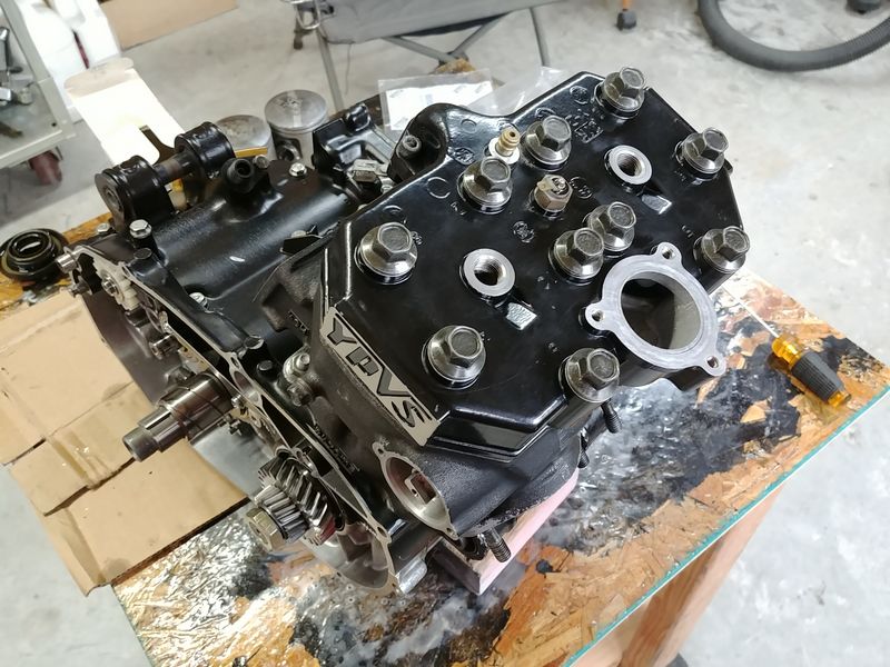 RZ350 engine rebuild-2 - National Superbike